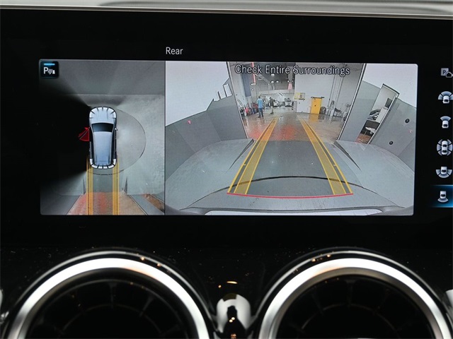 2021 MERCEDES-BENZ GLB-CLASS - Image 17