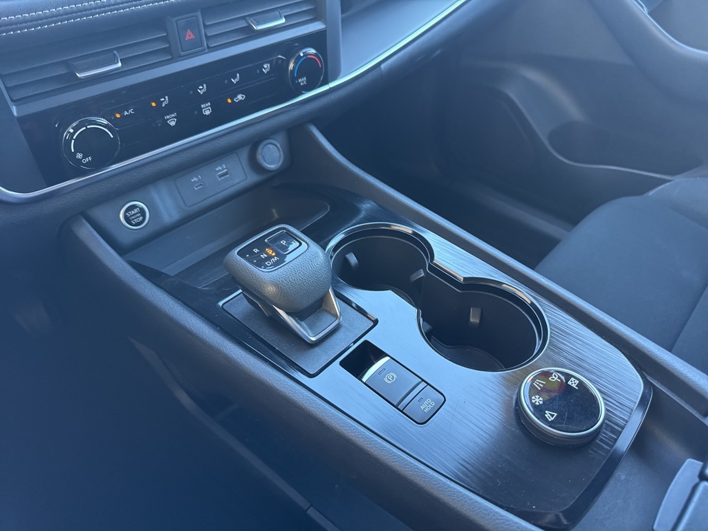 2023 Nissan Rogue S photo 15