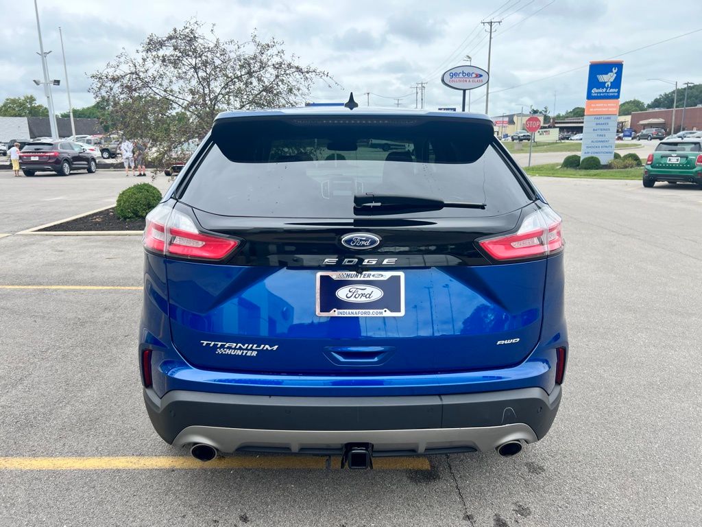 2022 Ford Edge Titanium photo 40