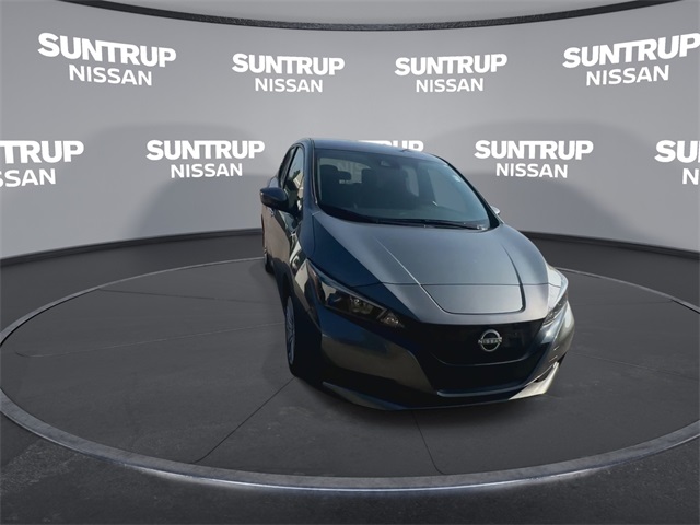 Used 2023 Nissan Leaf S with VIN 1N4AZ1BV5PC563570 for sale in St. Louis, MO