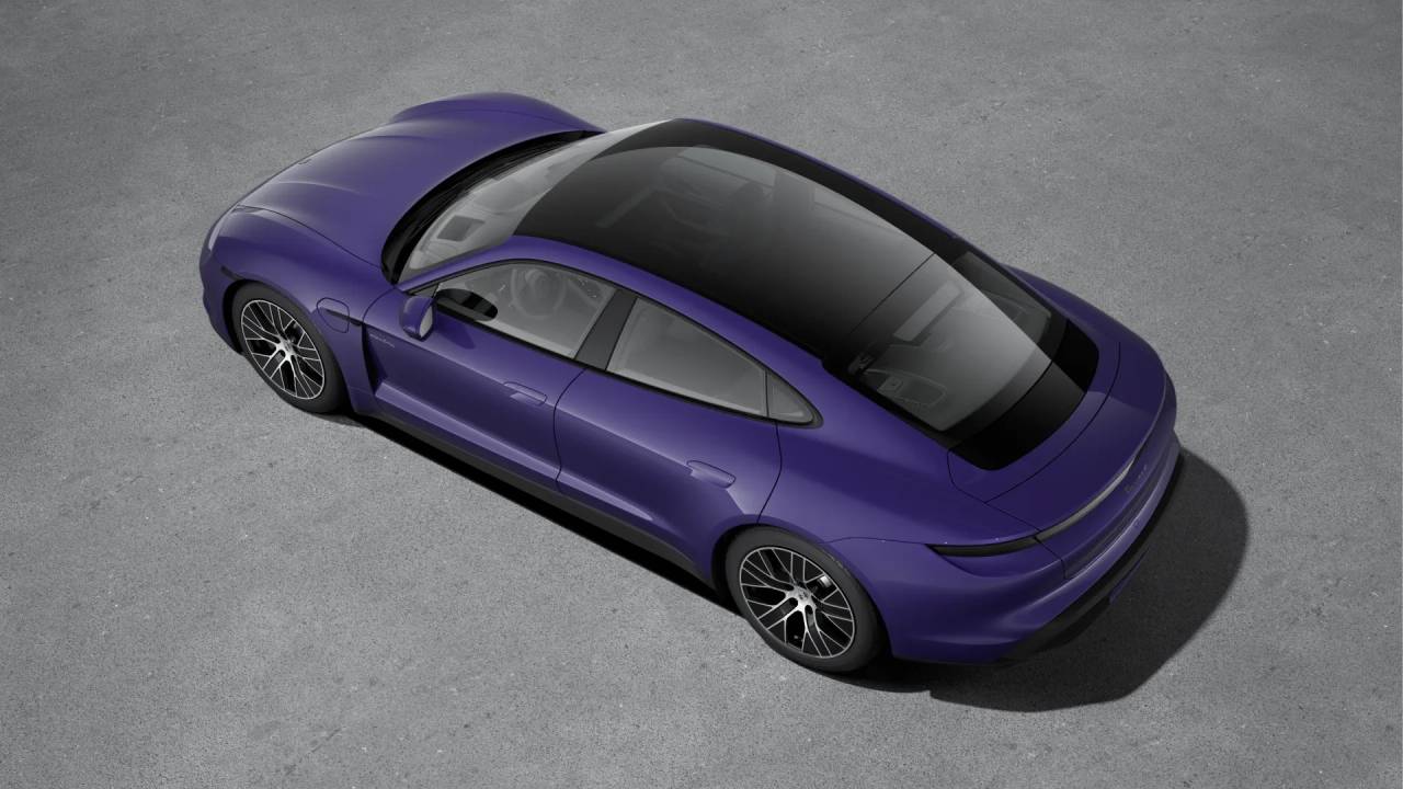 2025 Porsche Taycan S photo 4