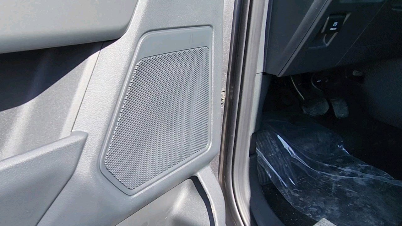 2025 Ford F-150 XLT photo 18
