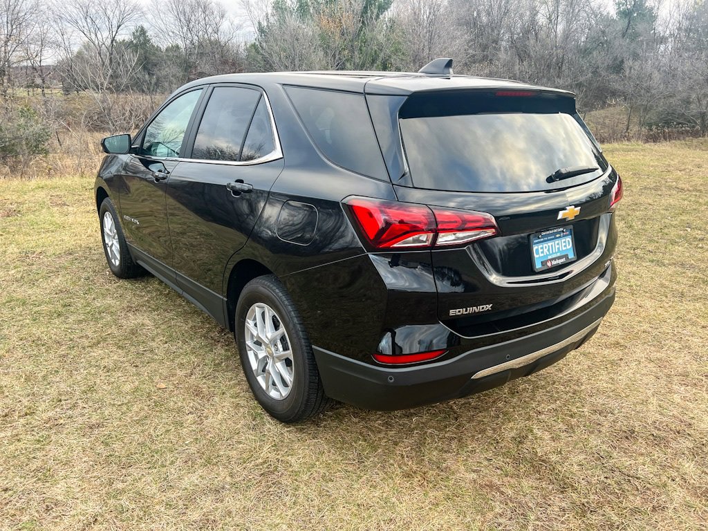 2023 Chevrolet Equinox LT photo 4