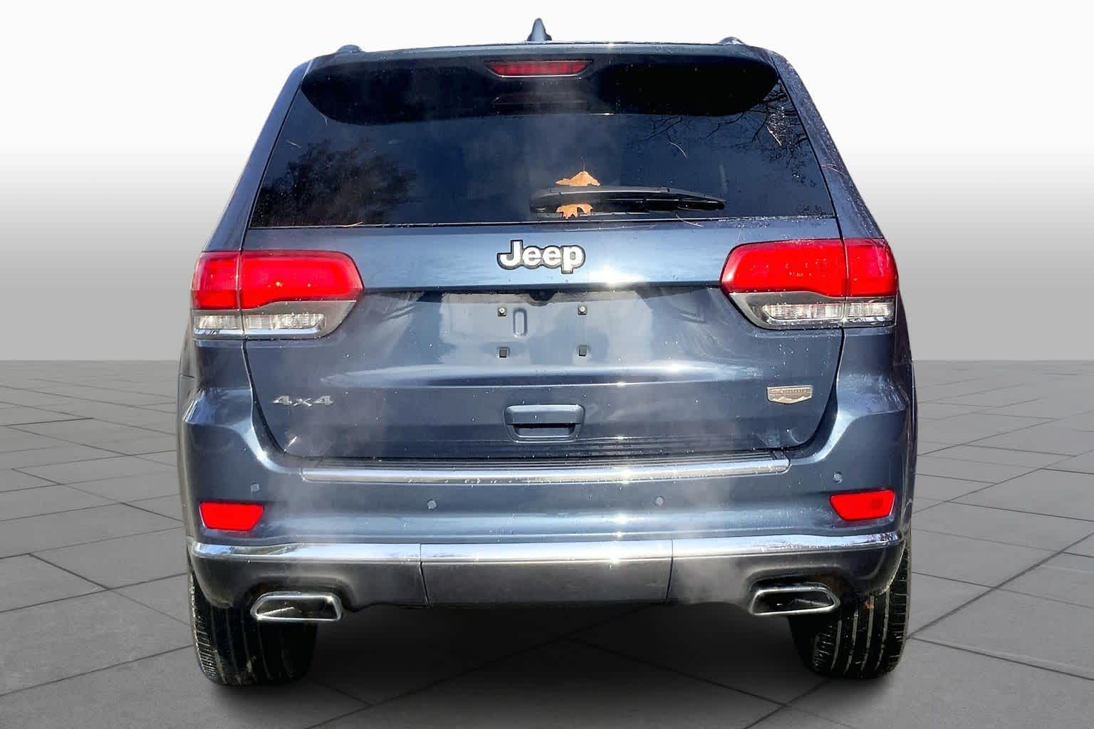2020 Jeep Grand Cherokee Summit photo 4