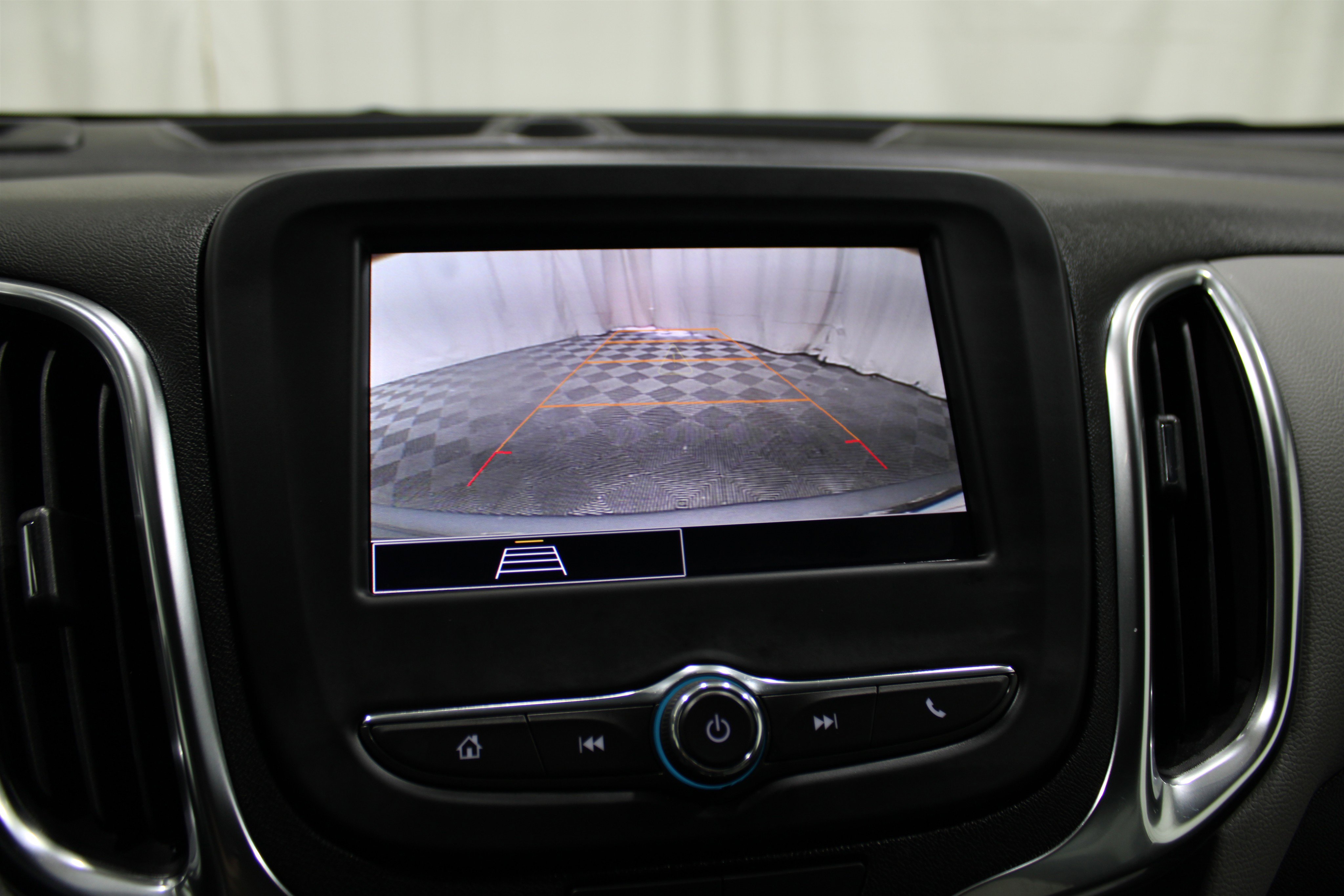 2024 Chevrolet Equinox LT photo 12