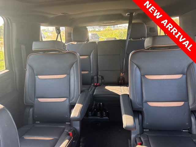 2022 Gmc Yukon XL AT4 photo 13