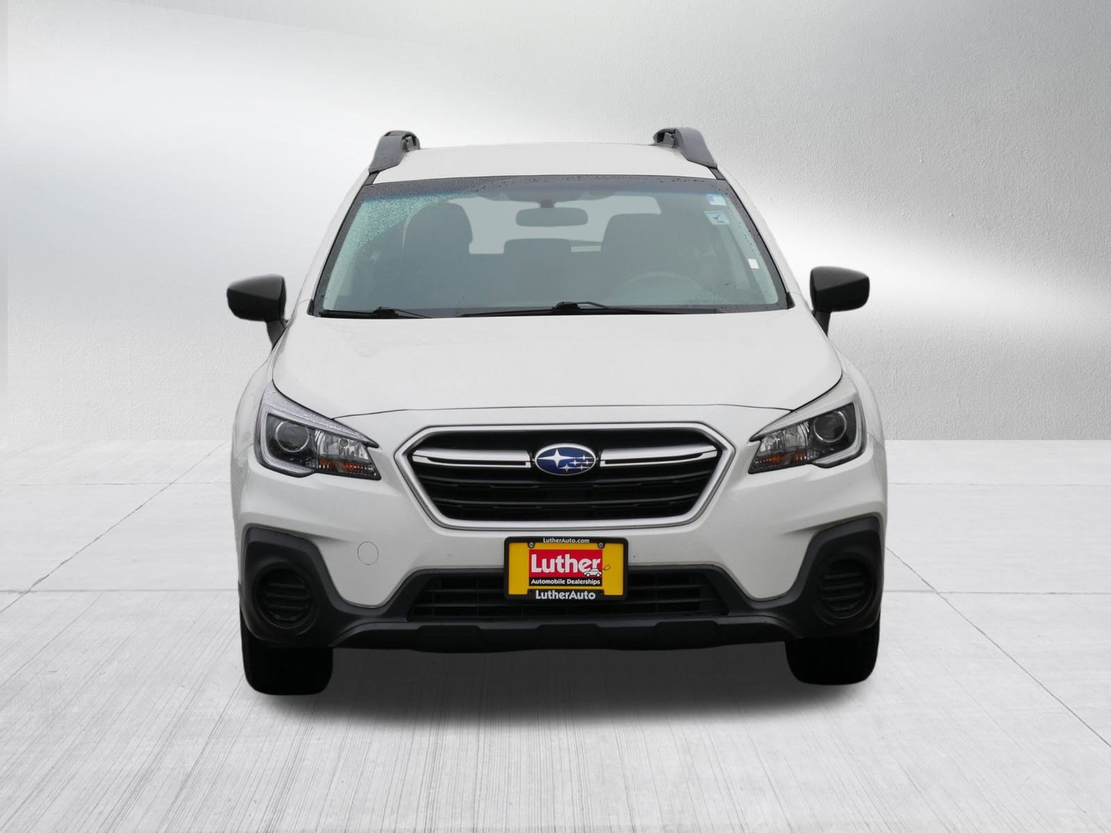 2018 Subaru Outback 2.5i photo 2