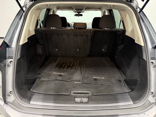 2023 Nissan Rogue SV photo 25