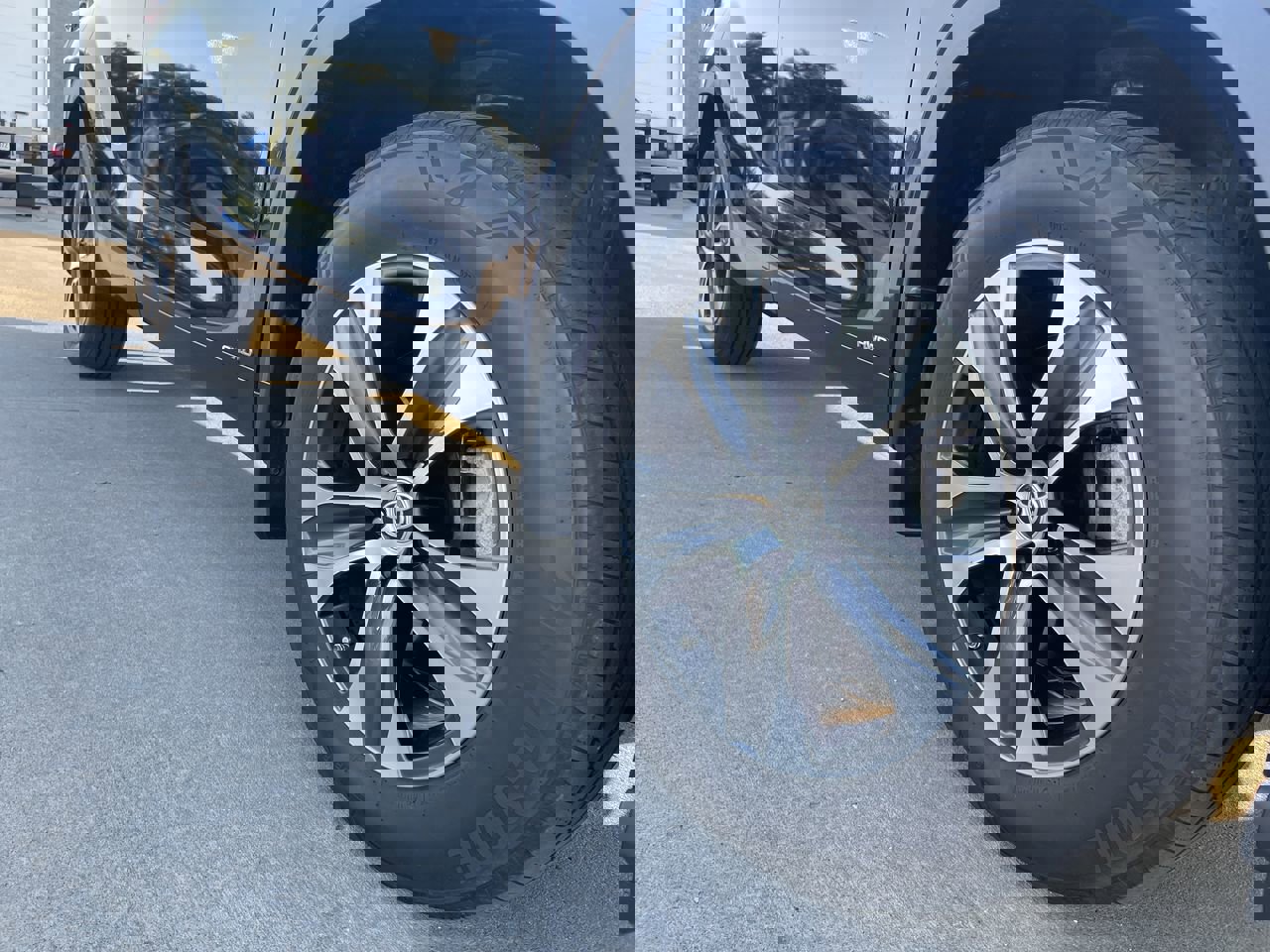 Certified 2023 Toyota Highlander XLE with VIN 5TDKBRCH2PS137036 for sale in Kansas City