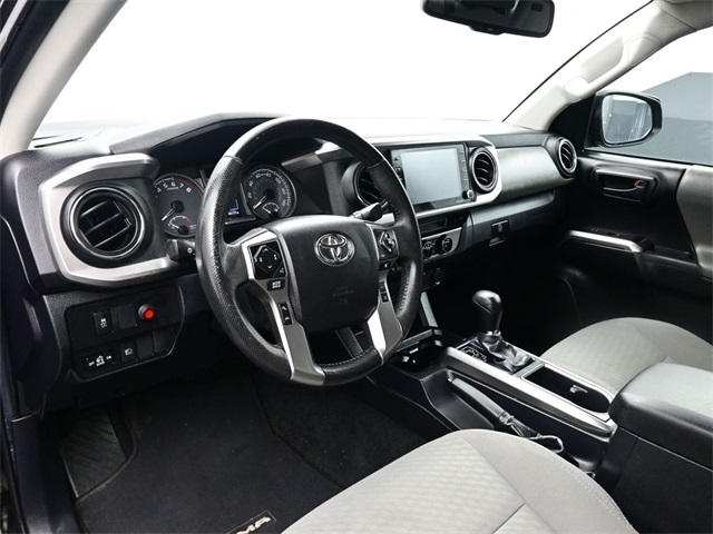 2022 Toyota Tacoma SR5 photo 3