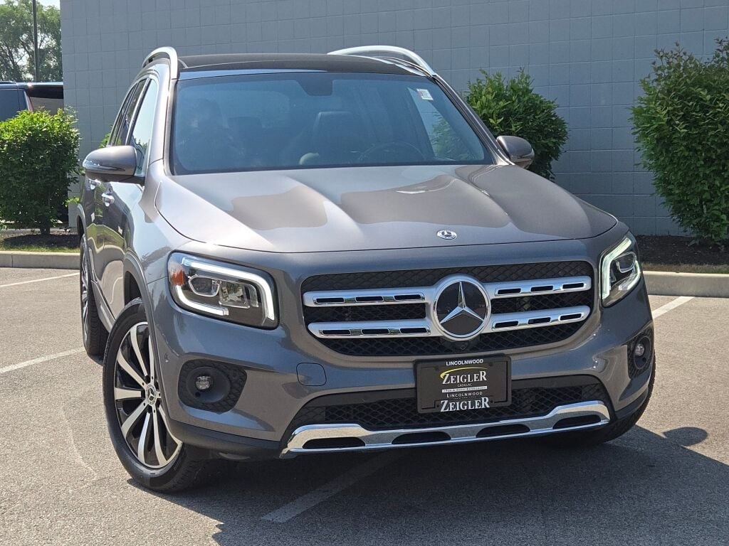 2022 Mercedes Benz GLB 250 4MATIC photo 4