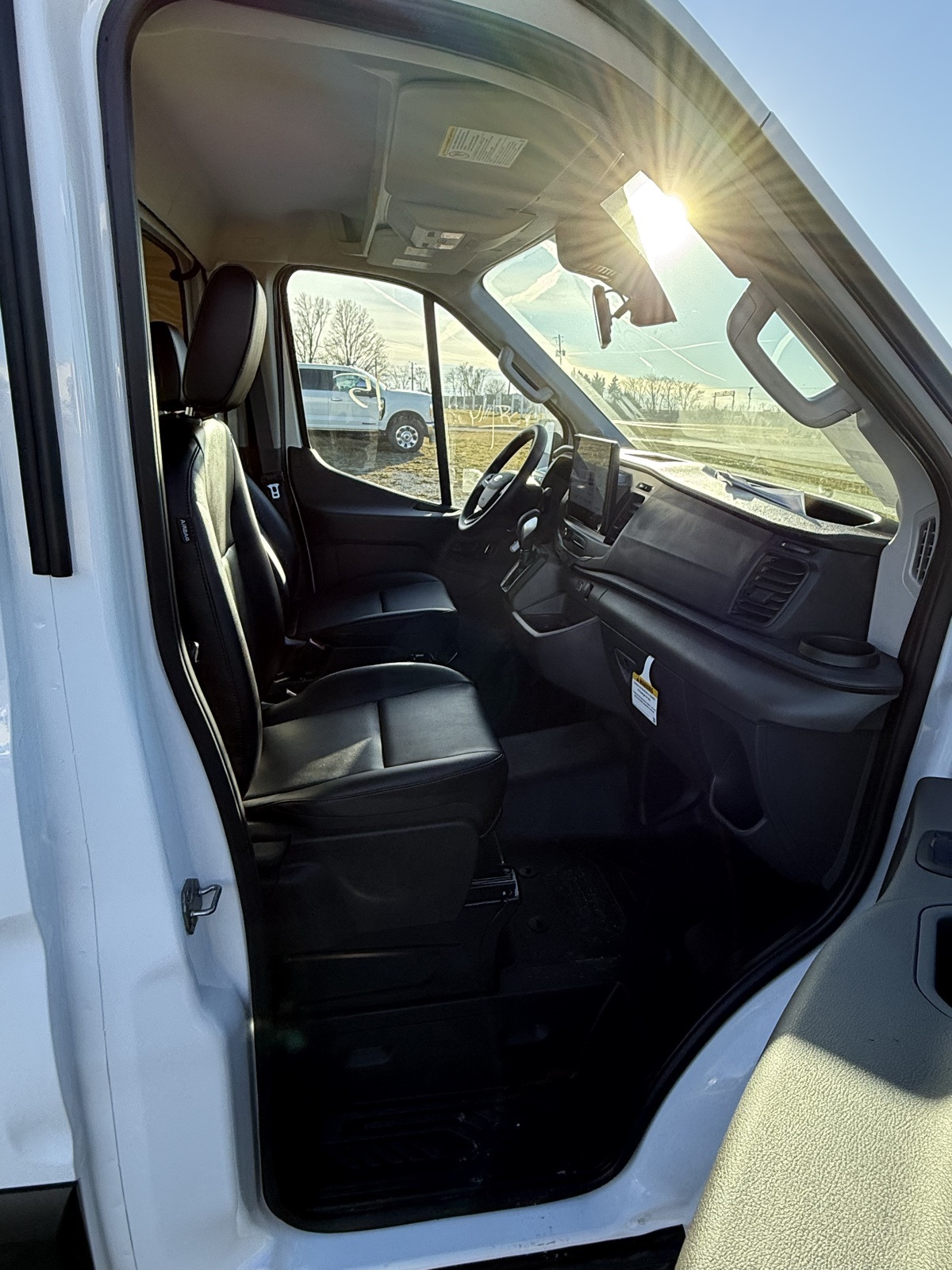 2024 Ford Transit photo 5
