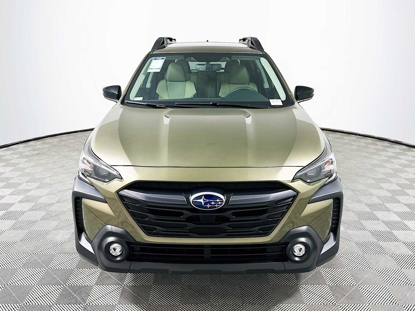 2025 Subaru Outback Premium photo 2