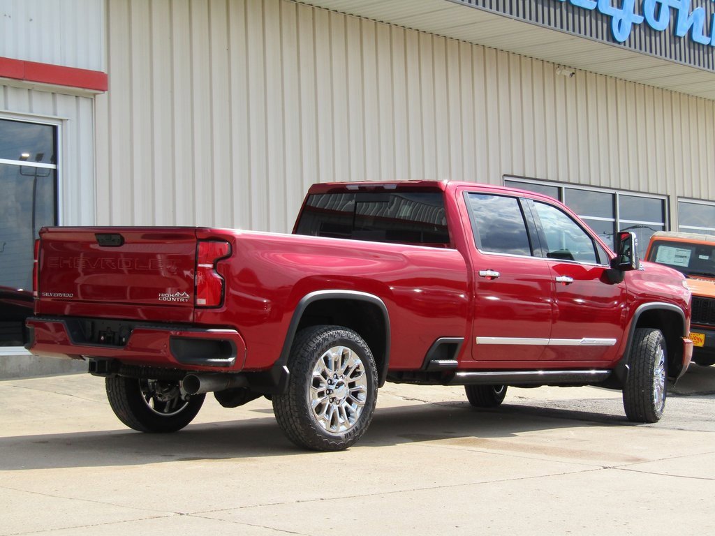 2026 Chevrolet Silverado 2500HD High Country photo 3