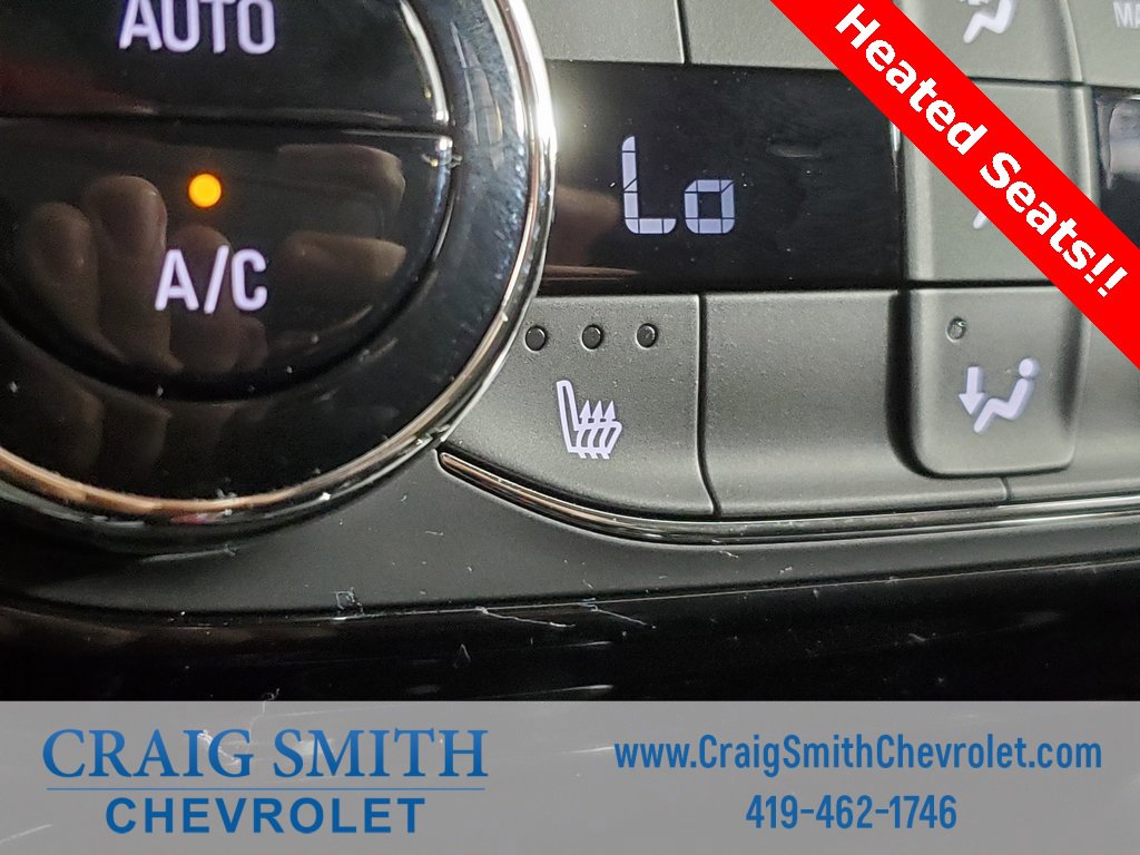 2025 Chevrolet Trax photo 3