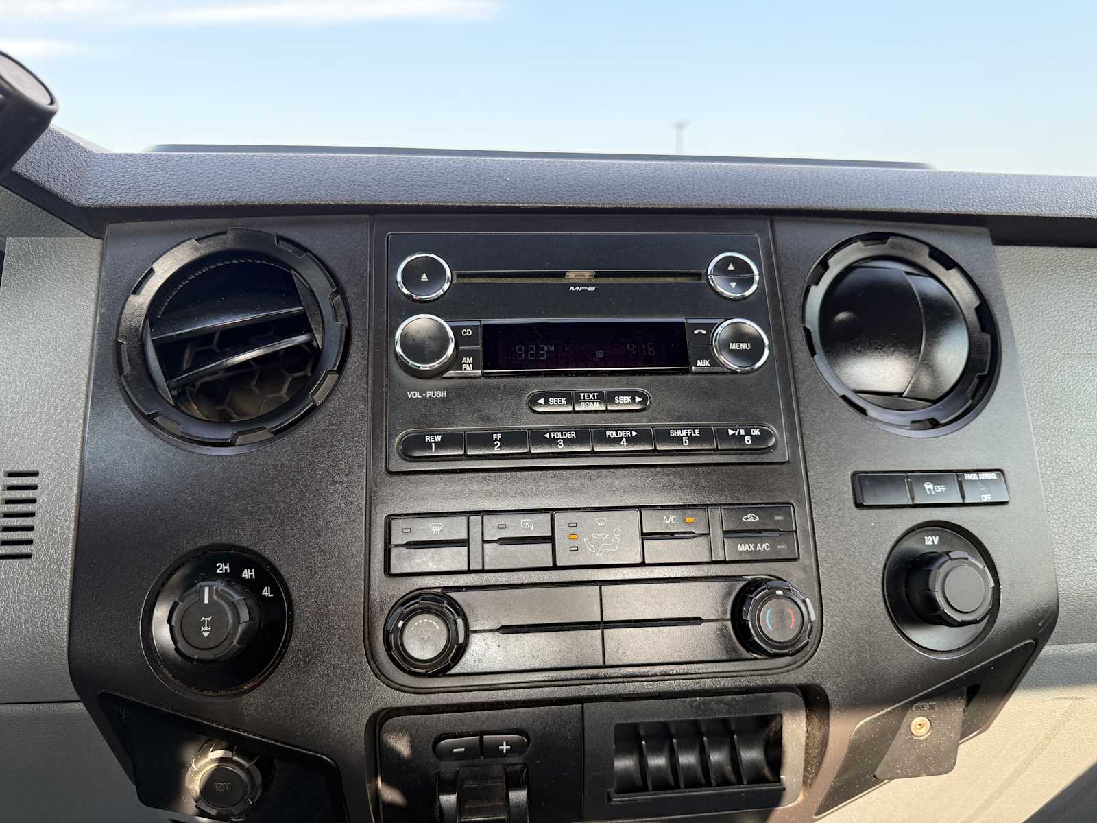 2012 Ford F-250 XL photo 18