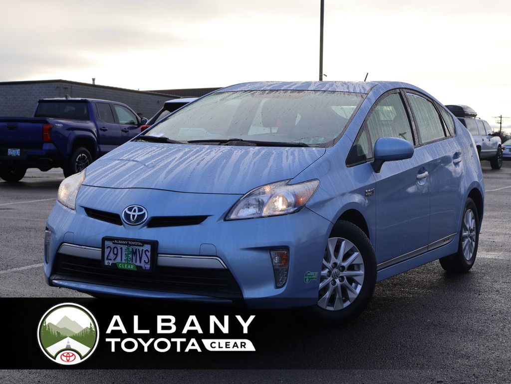 2013 Toyota Prius Plug-In Base's photo