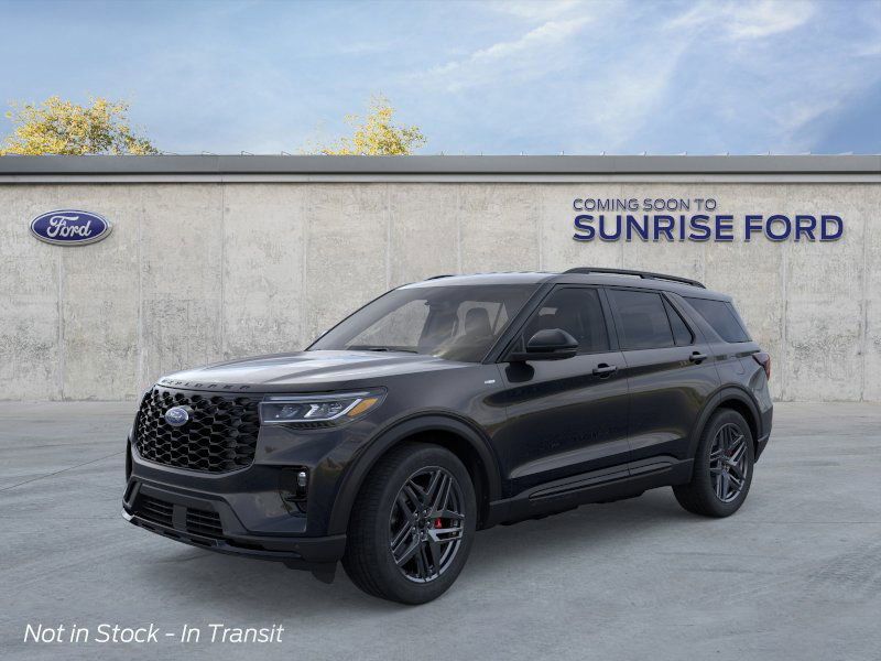 2025 Ford Explorer ST-Line photo 2