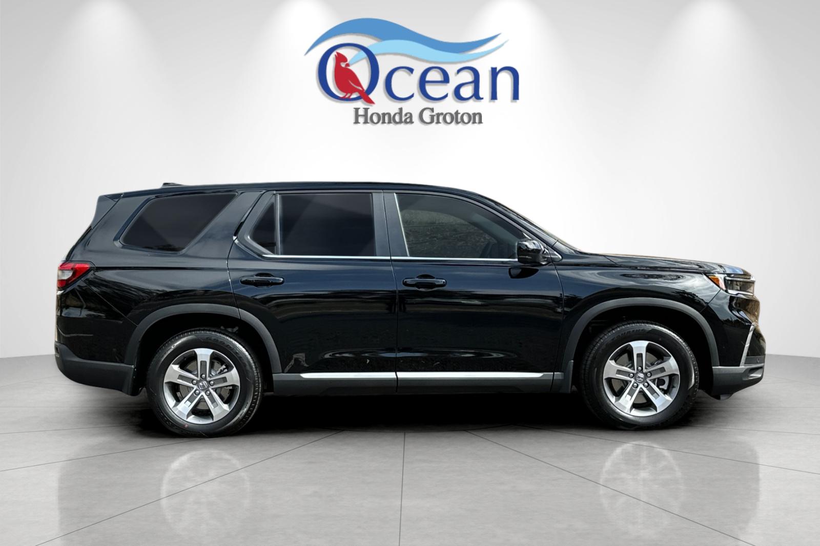2025 Honda Pilot EX-L photo 6