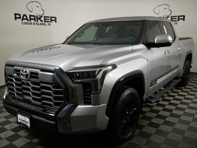 2024 Toyota Tundra Platinum's photo