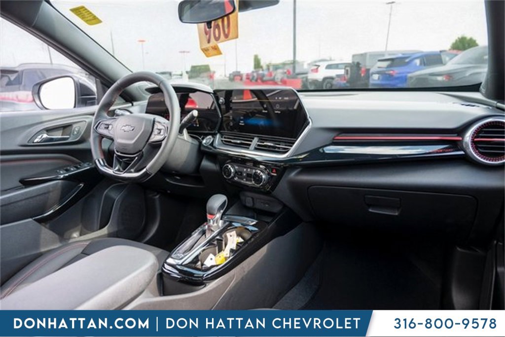 2025 Chevrolet Trax photo 20