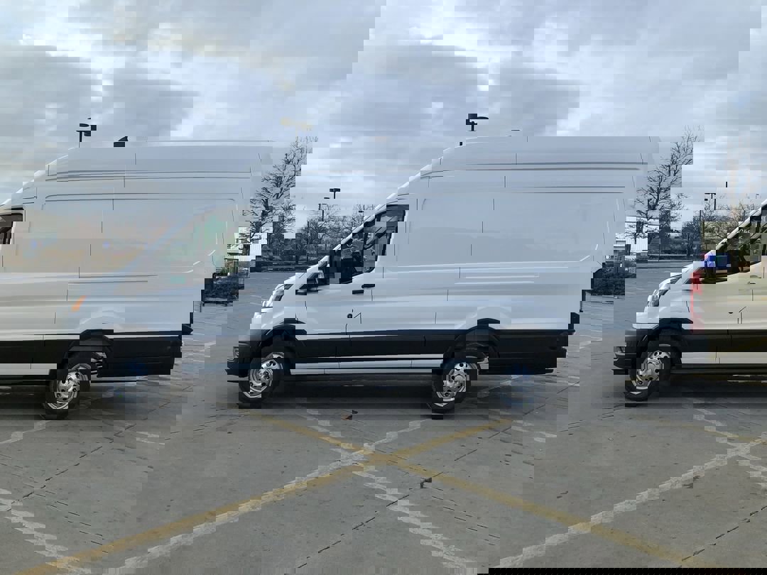 2026 Ford Transit Cargo Van photo 4