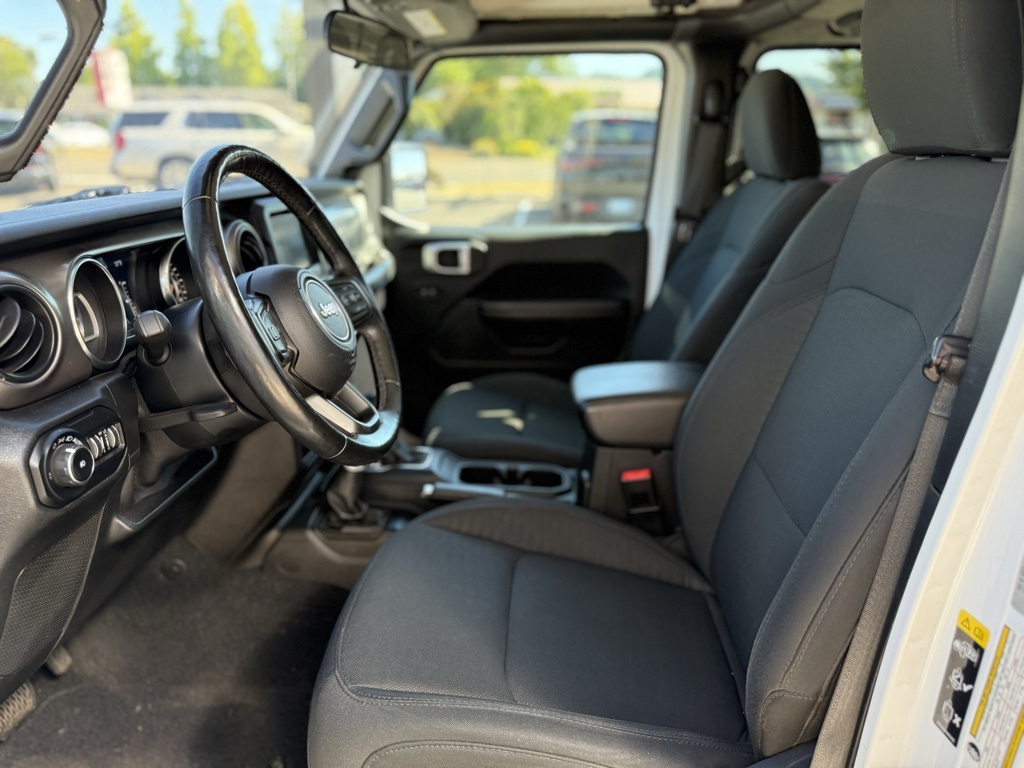 2020 Jeep Wrangler Unlimited Sport Willys photo 11