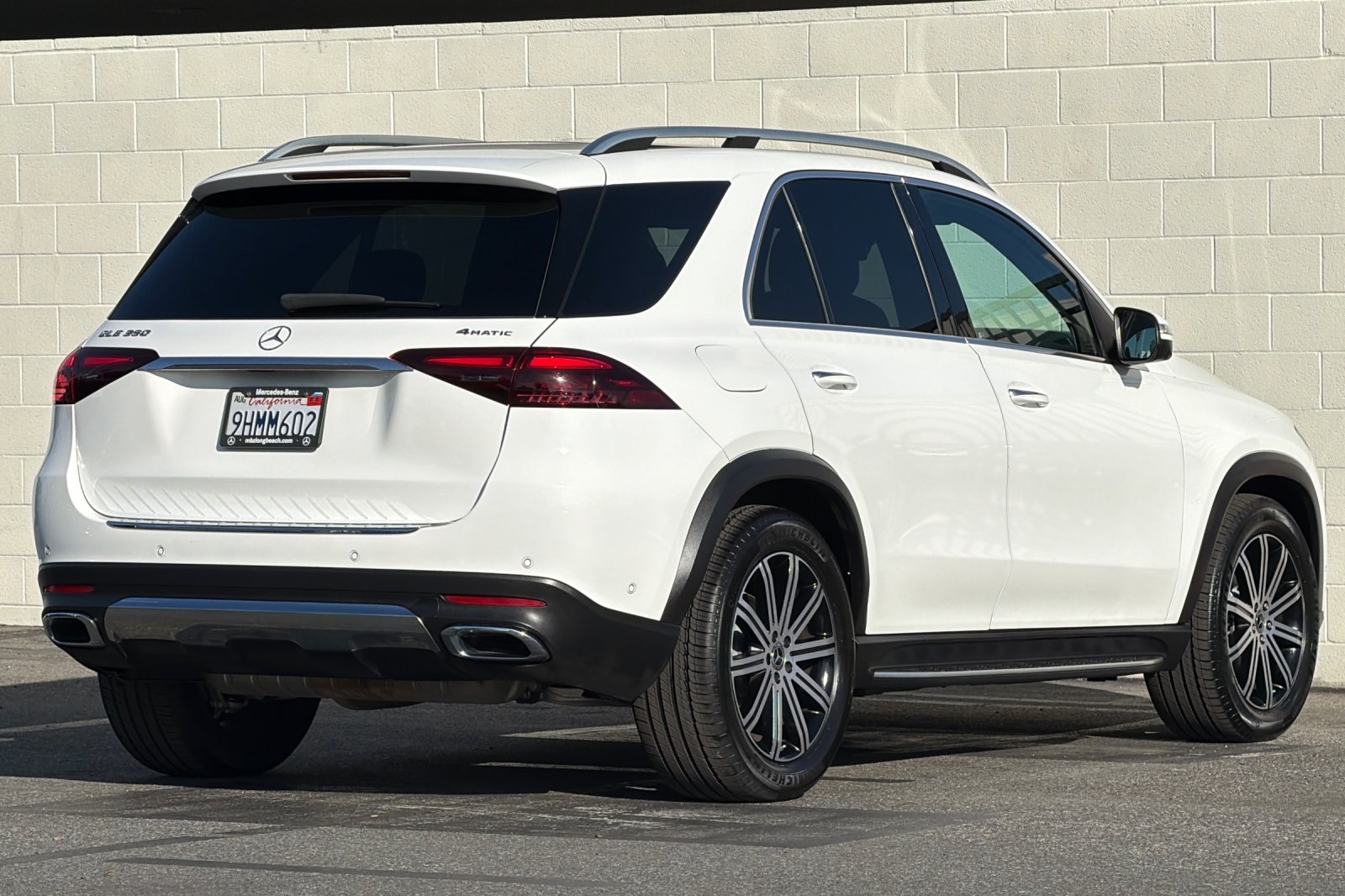 2024 Mercedes Benz GLE 350 4MATIC photo 4