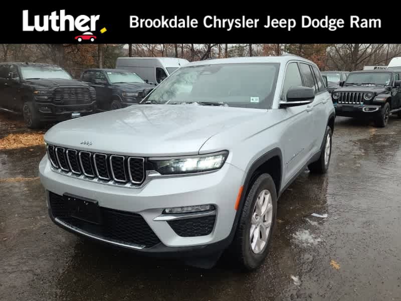 2022 Jeep Grand Cherokee Limited's photo