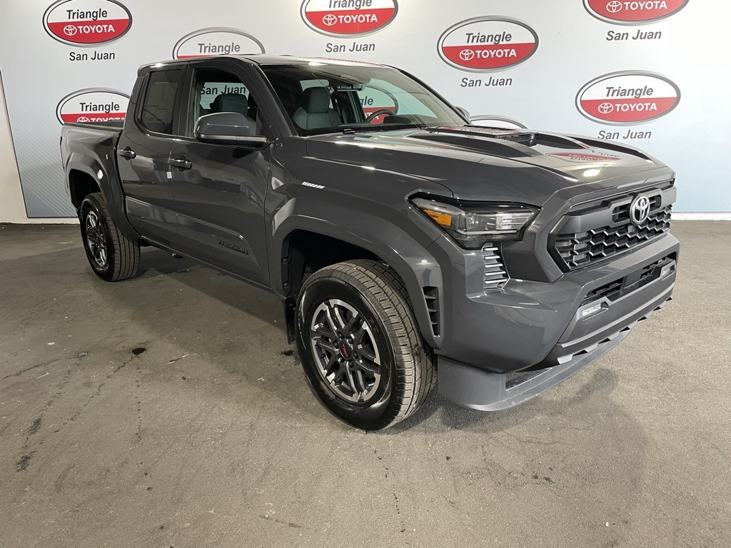 2025 Toyota Tacoma photo 3