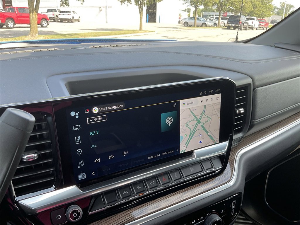 2026 Chevrolet Silverado 1500 LT photo 11