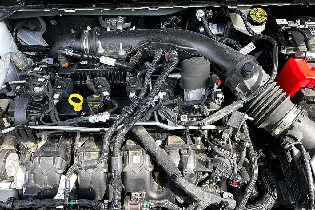 2021 Ford Escape SEL photo 31