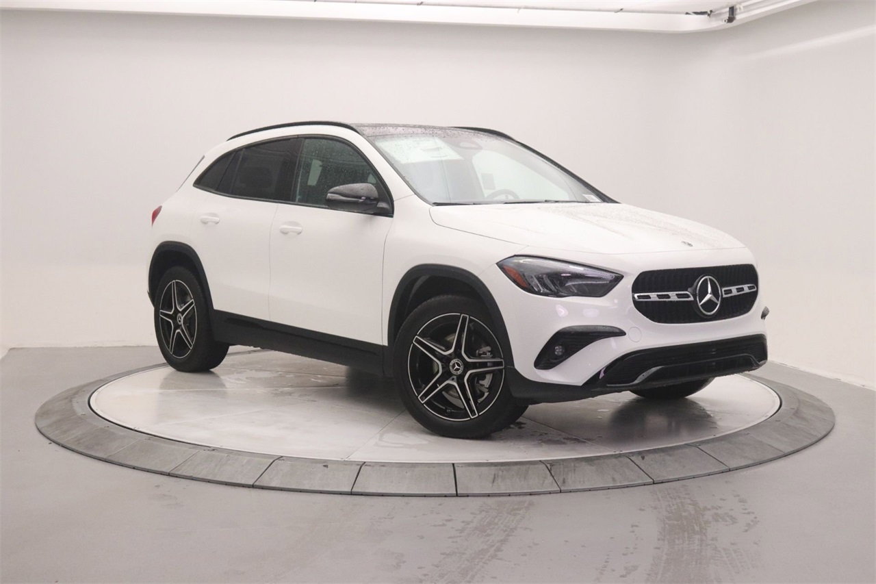 2026 Mercedes-Benz GLA GLA 250's photo