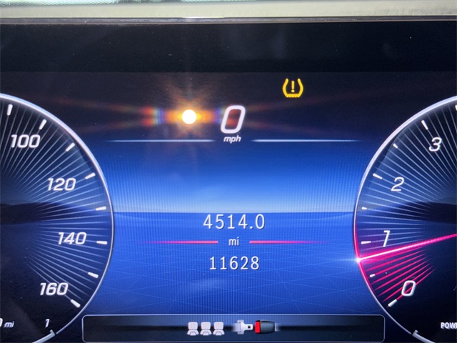 2024 Mercedes Benz GLB 250 photo 25