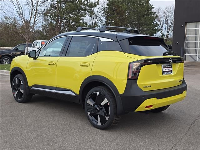 2026 Nissan Kicks SR photo 4