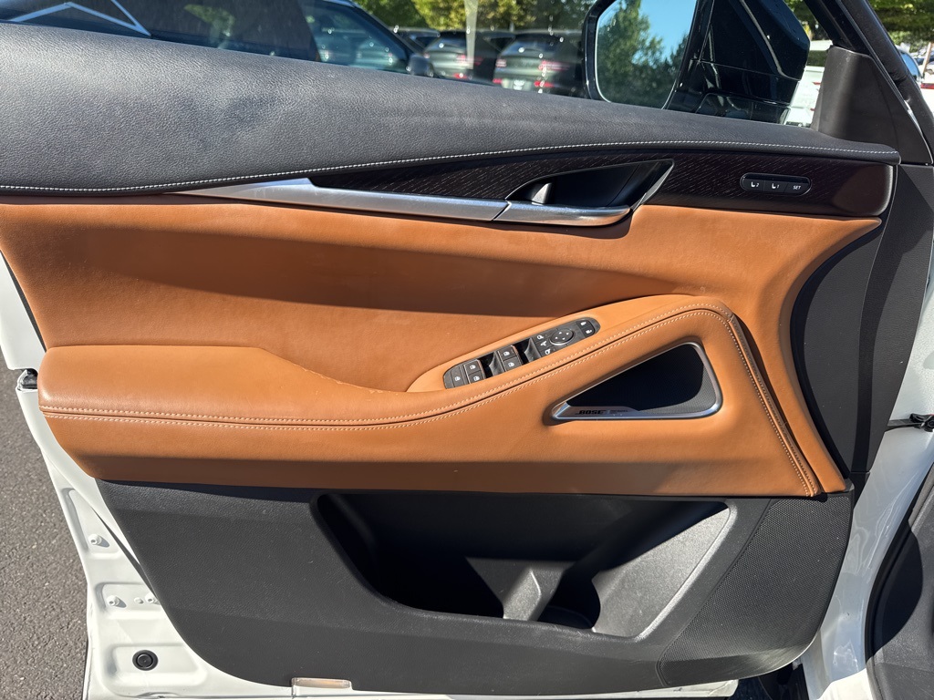 2022 Infiniti QX60 Autograph AWD photo 9