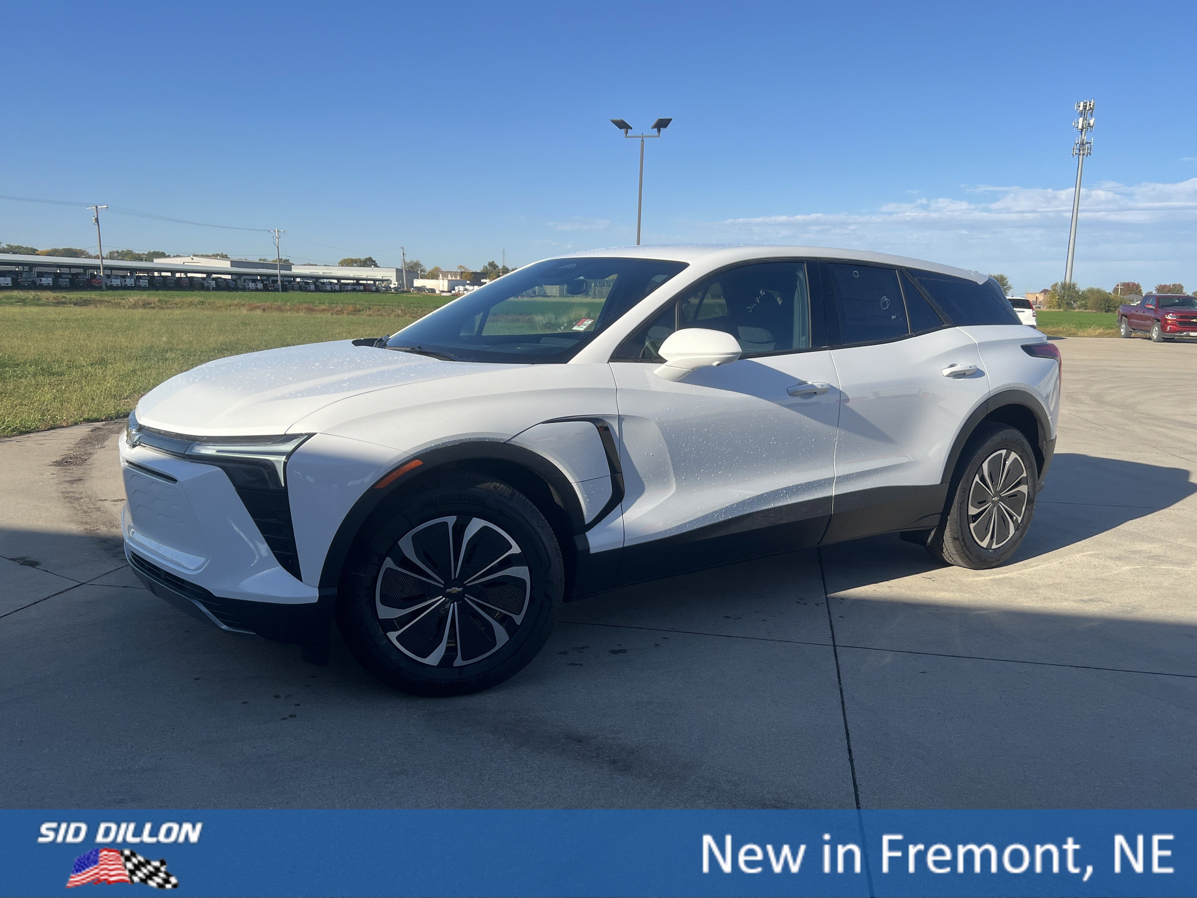 2026 Chevrolet Blazer EV LT's photo