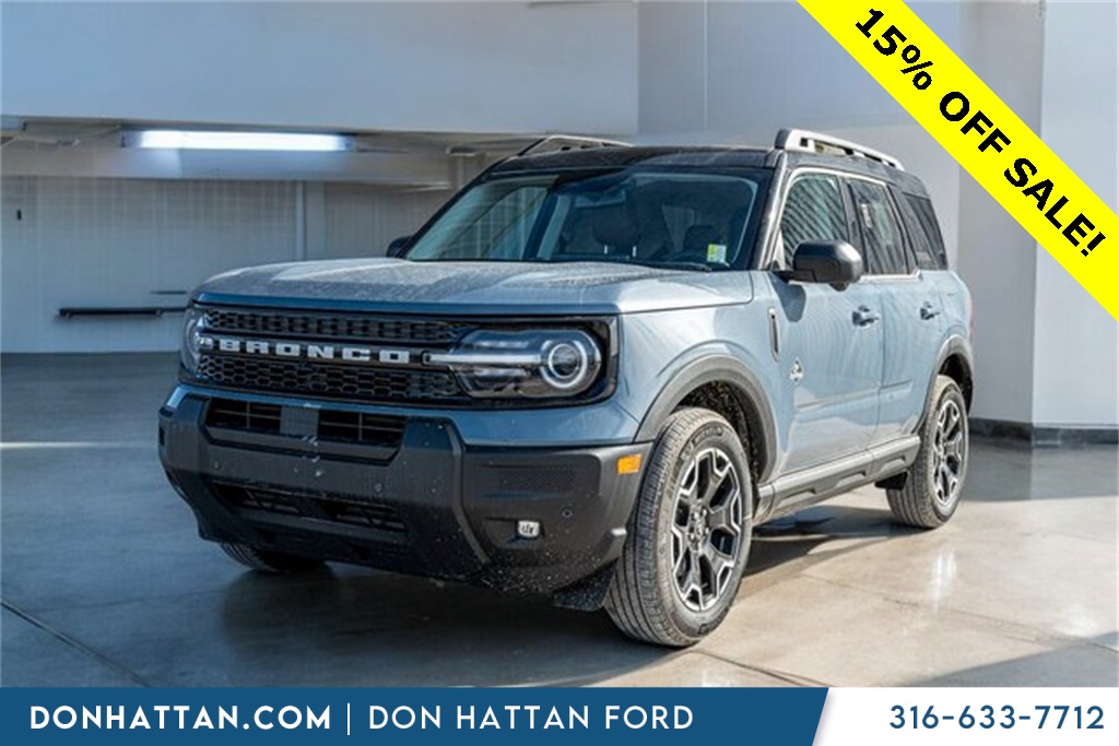 2025 Ford Bronco Sport Outer Banks's photo