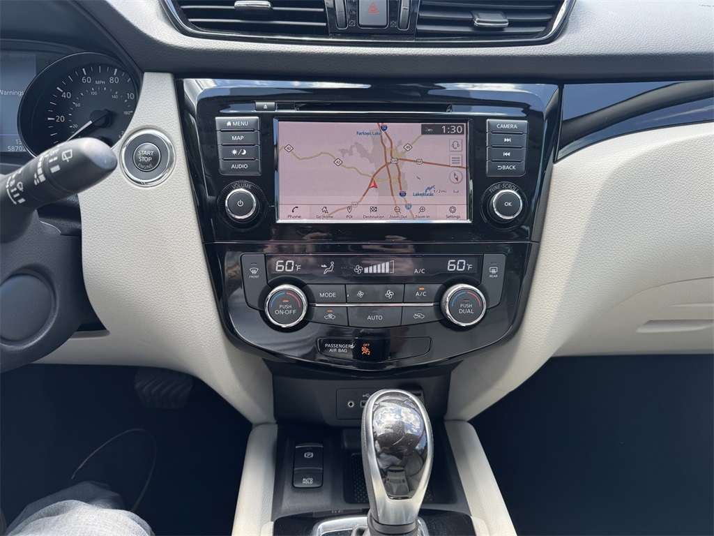 2022 Nissan Rogue Sport SL photo 23