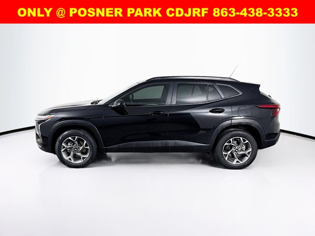 2024 Chevrolet Trax LT photo 4