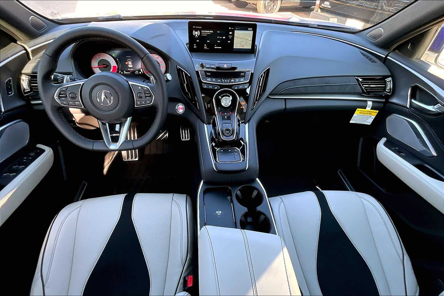 2025 Acura RDX A-Spec photo 4
