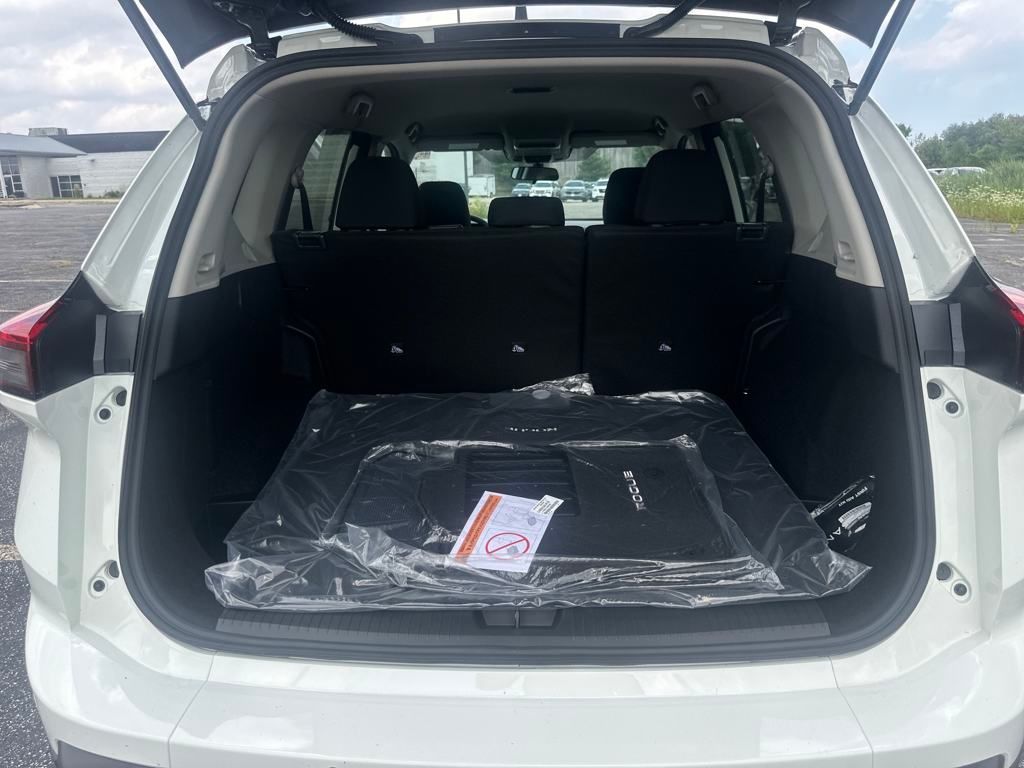2026 Nissan Rogue S photo 30
