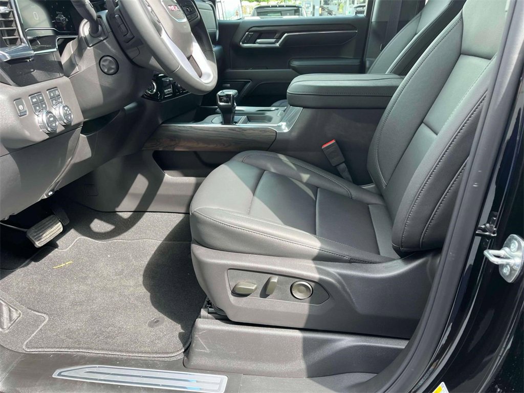 2025 Gmc Sierra 1500 SLT photo 21