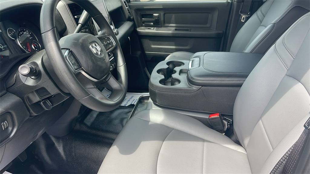 2025 Ram 2500 Tradesman photo 23