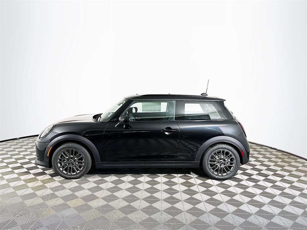 2025 Mini Cooper Hardtop photo 4