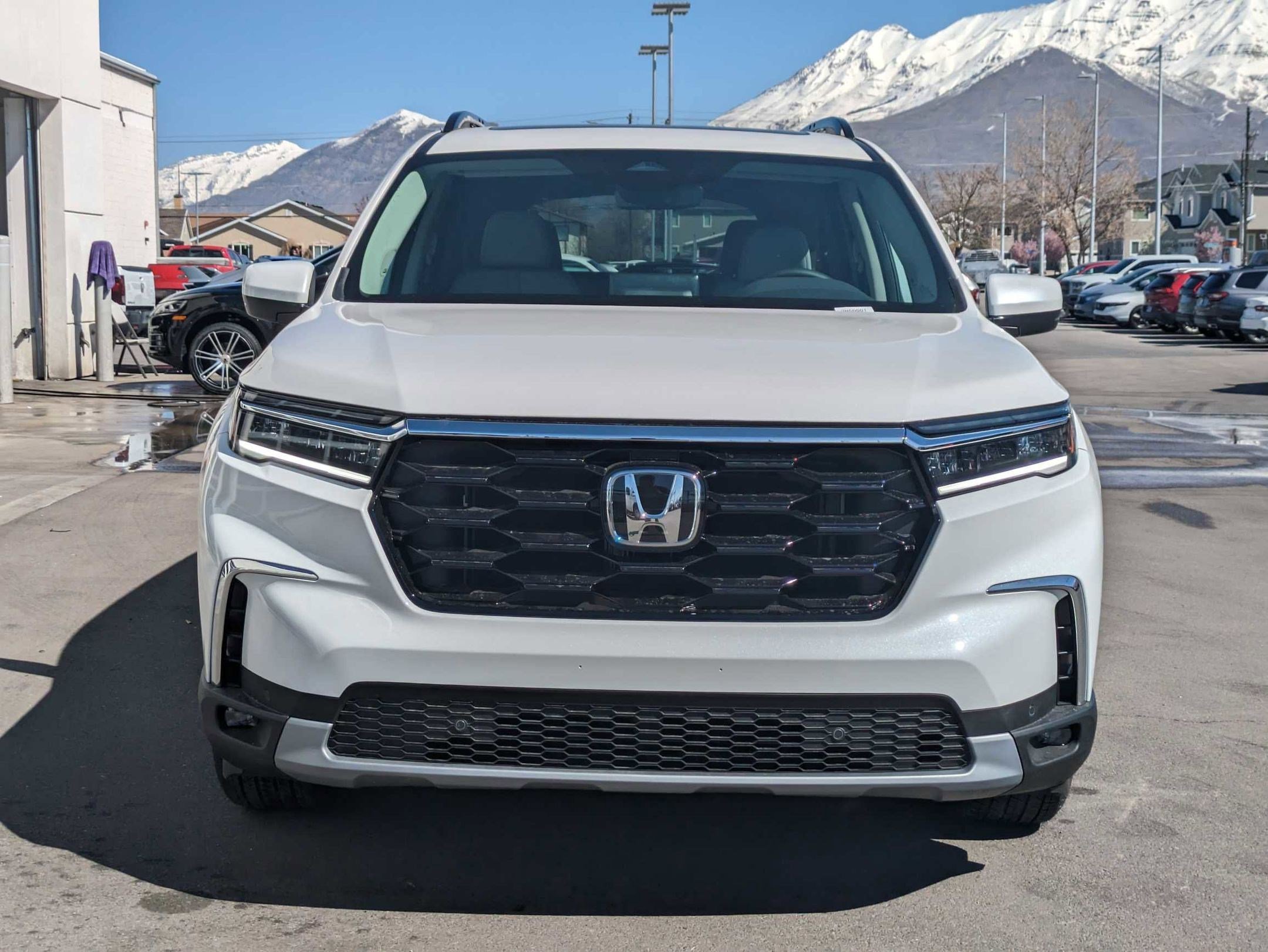 2025 Honda Pilot Touring photo 7