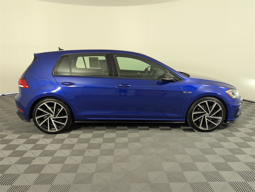 2018 Volkswagen Golf R 4Motion photo 6