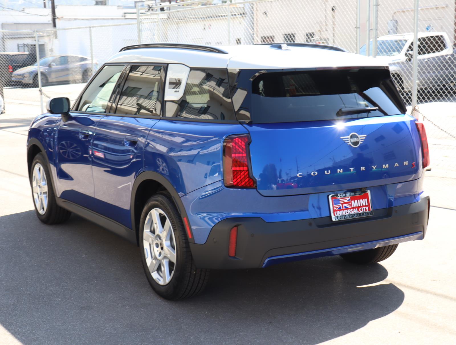2026 Mini Countryman ALL4 S photo 4