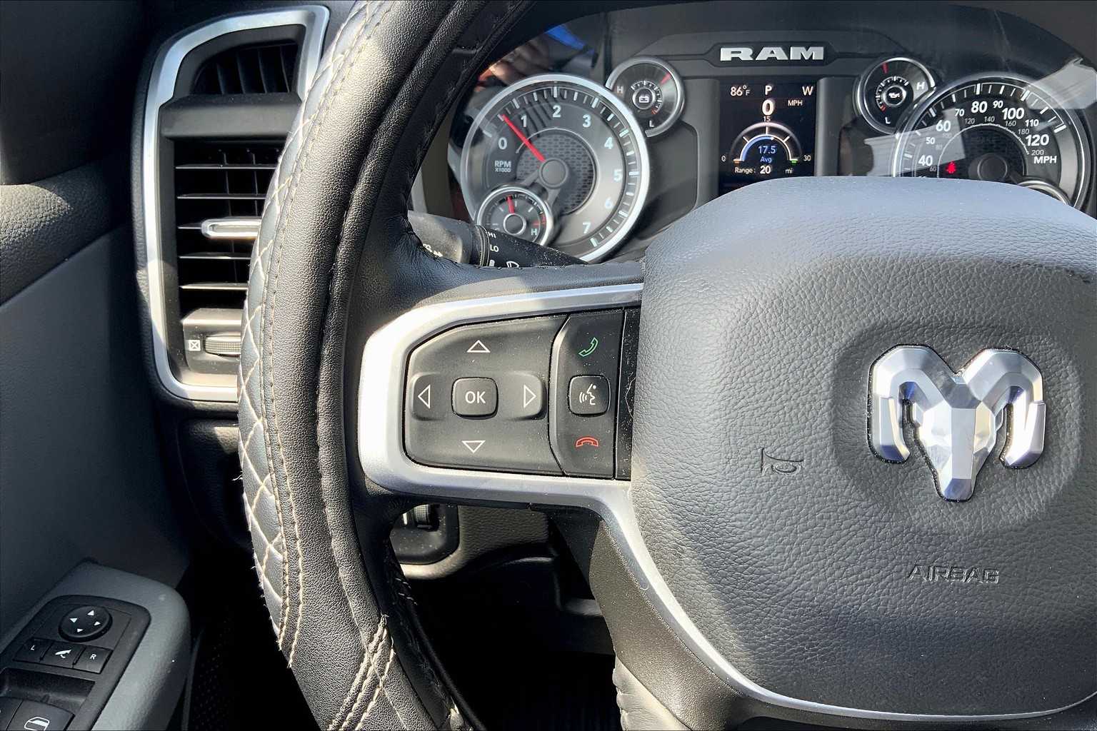 2023 Ram 1500 Big Horn photo 23