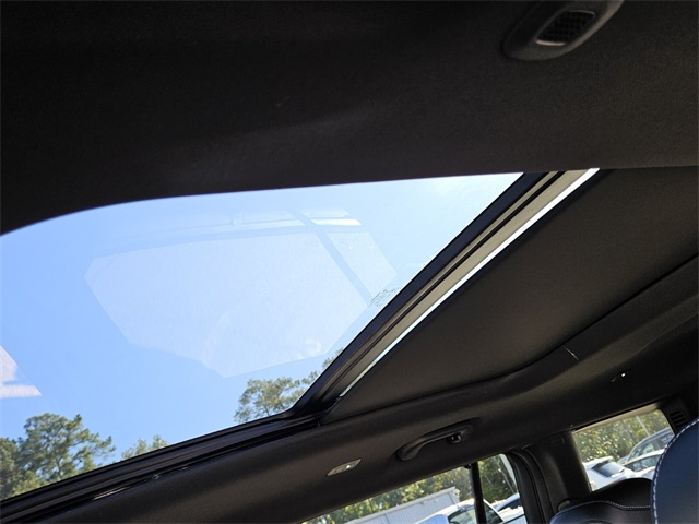 2025 Jeep Grand Cherokee Limited photo 4